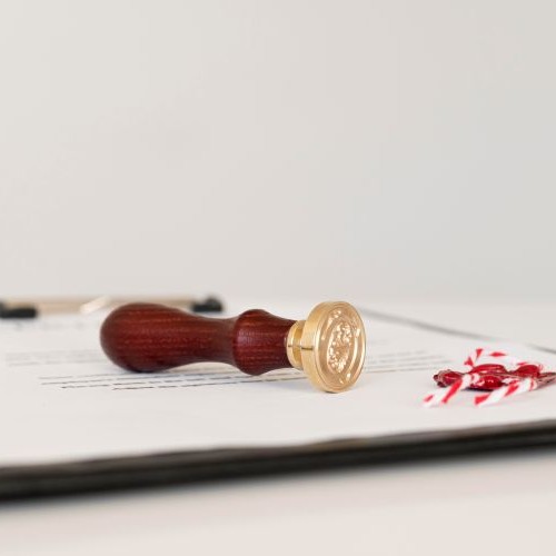 ARMADOS EM SUPER&nbsp;HERÓIS